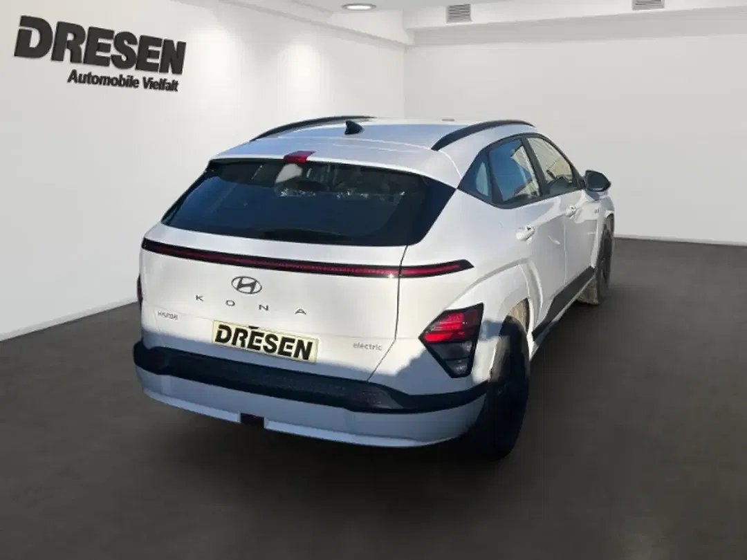 Hyundai KONA - Thumbnail 3