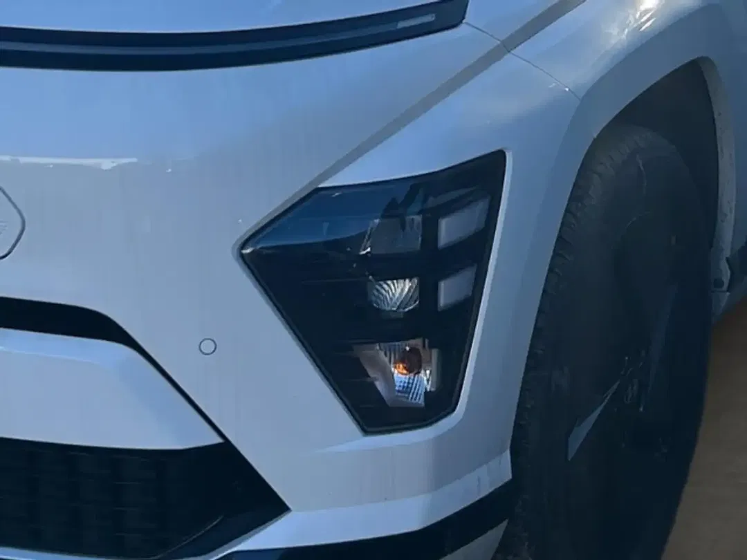 Hyundai KONA - Thumbnail 5