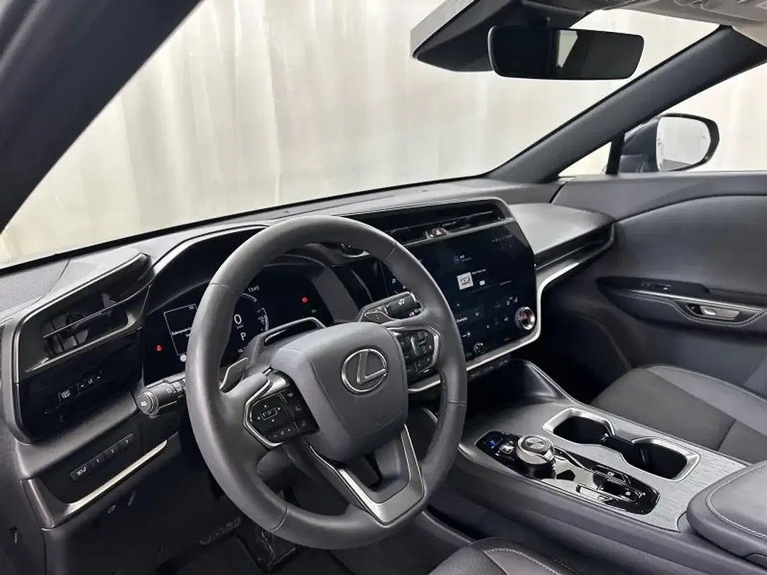 Lexus RZ - Thumbnail 20