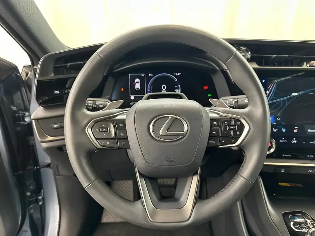 Lexus RZ - Thumbnail 25