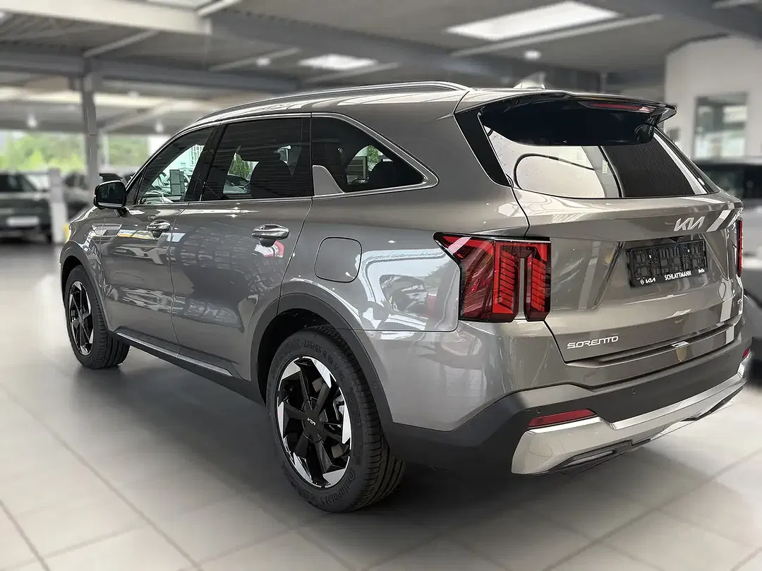 Kia Sorento - Thumbnail 4