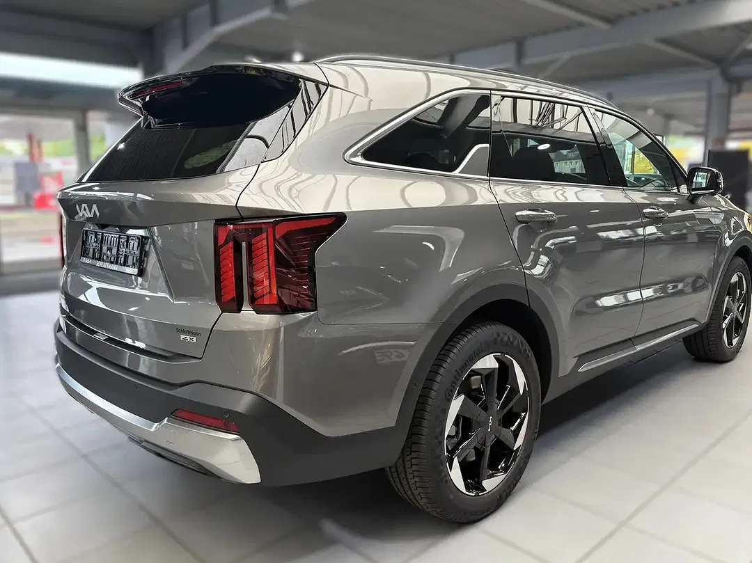 Kia Sorento - Thumbnail 7