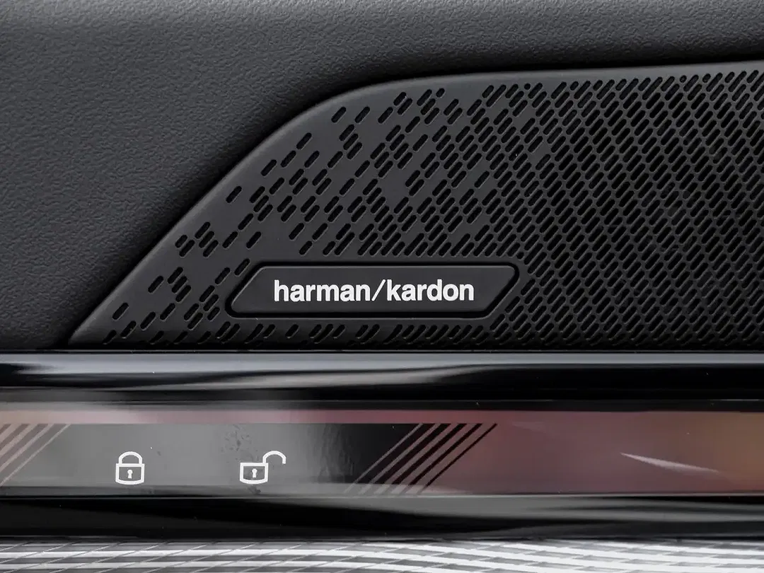 BMW 520 - Thumbnail 11