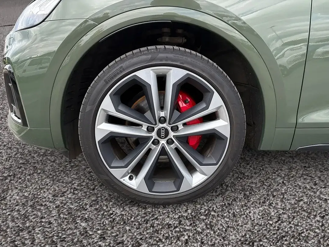 Audi Q5 - Thumbnail 9