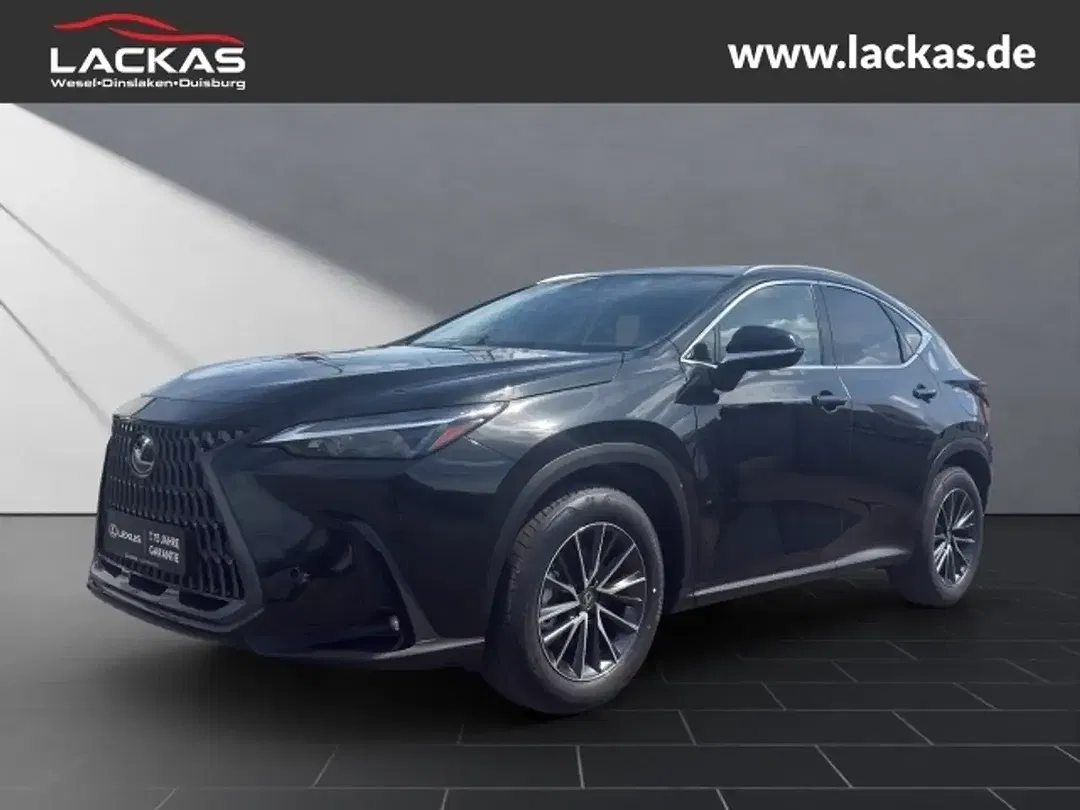 Lexus NX 350h - Thumbnail 1