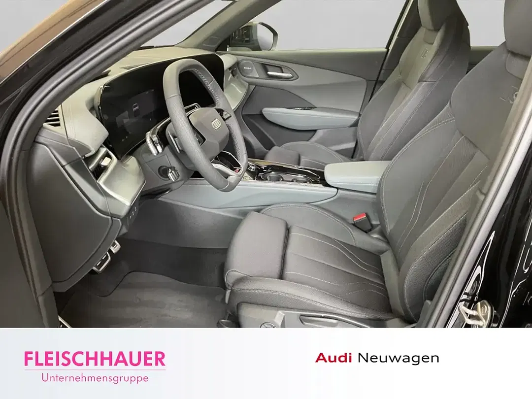 Audi Q3 - Thumbnail 12