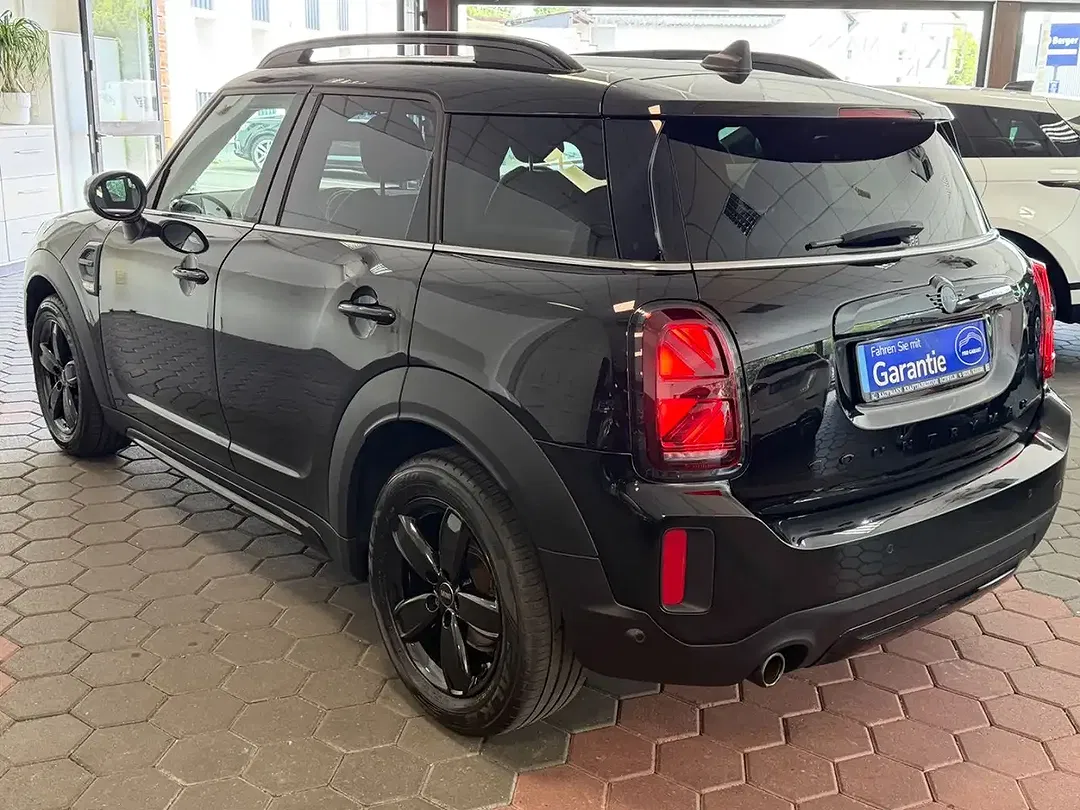 MINI Cooper Countryman - Thumbnail 2
