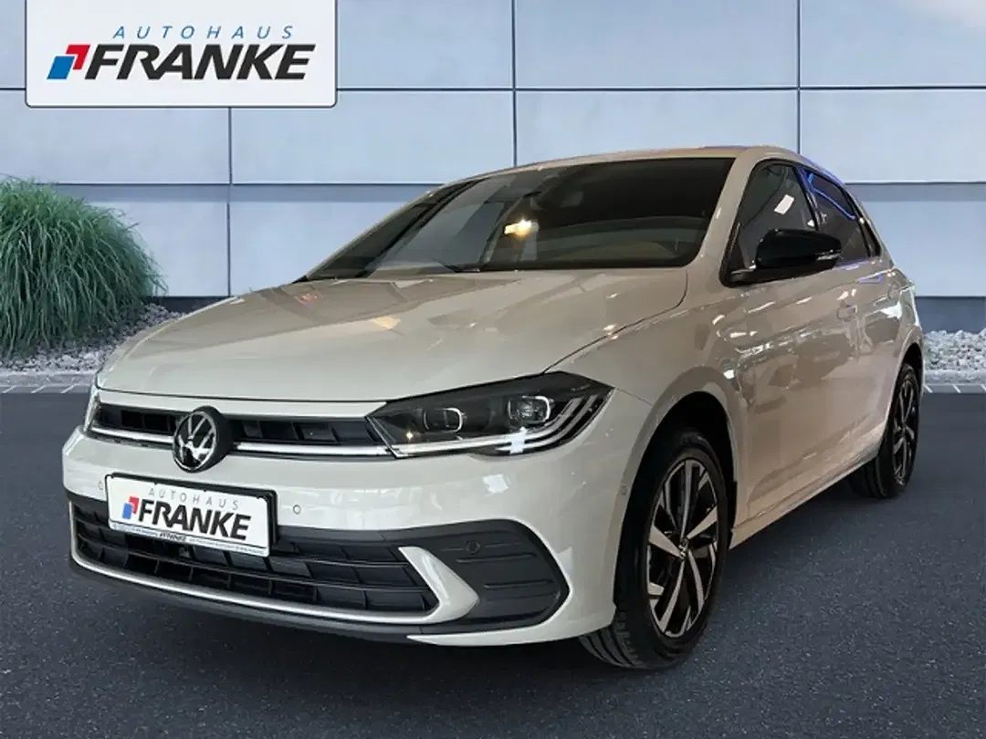 Volkswagen Polo - Thumbnail 1