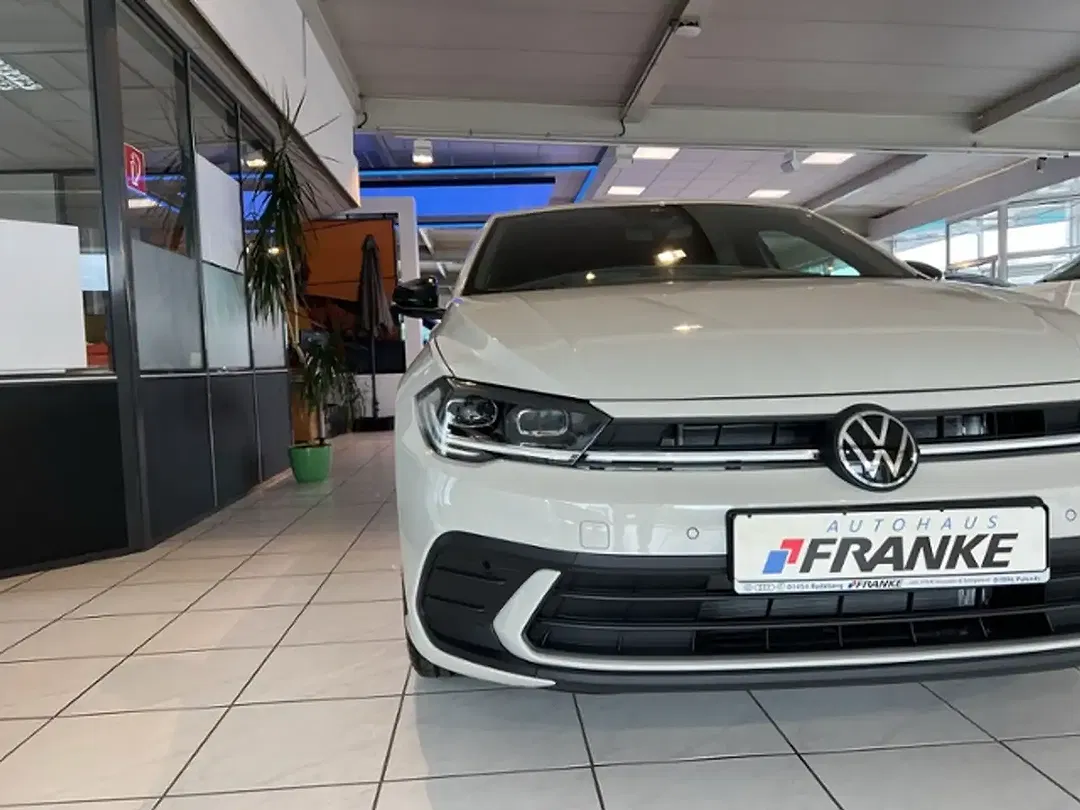 Volkswagen Polo - Thumbnail 6