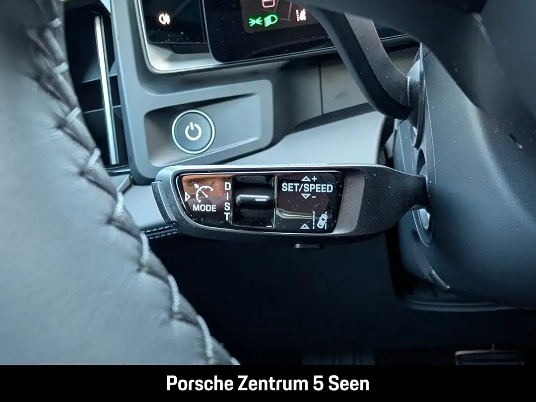 Porsche Cayenne - Thumbnail 25