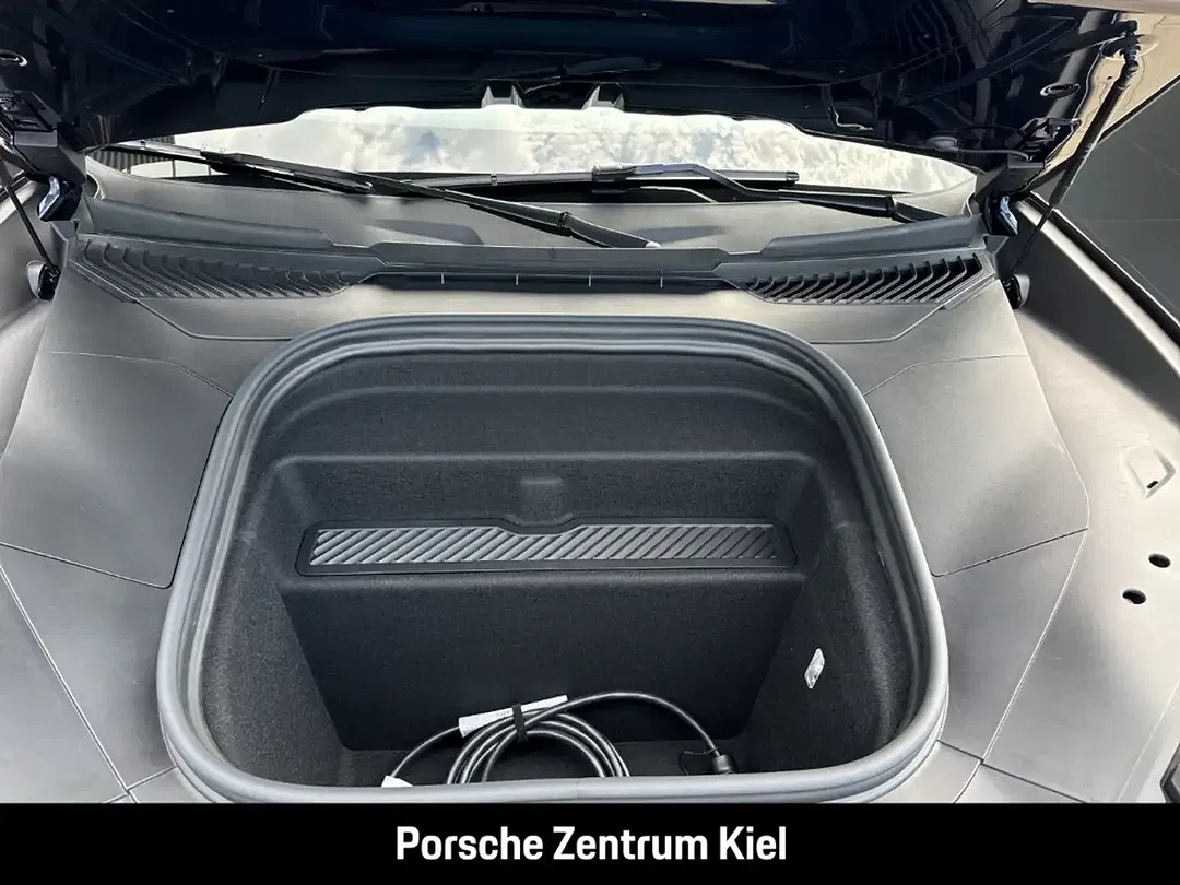 Porsche Cayenne - Thumbnail 15