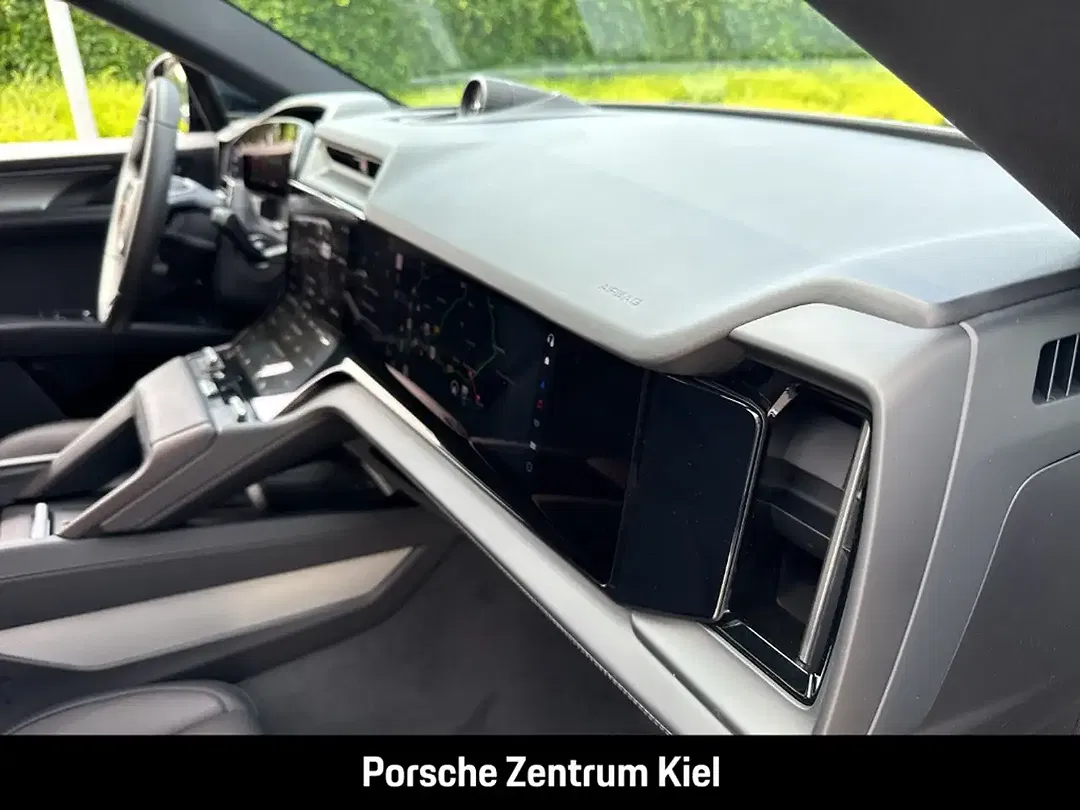 Porsche Cayenne - Thumbnail 19