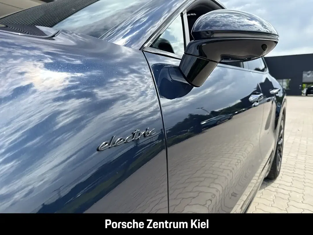Porsche Cayenne - Thumbnail 27