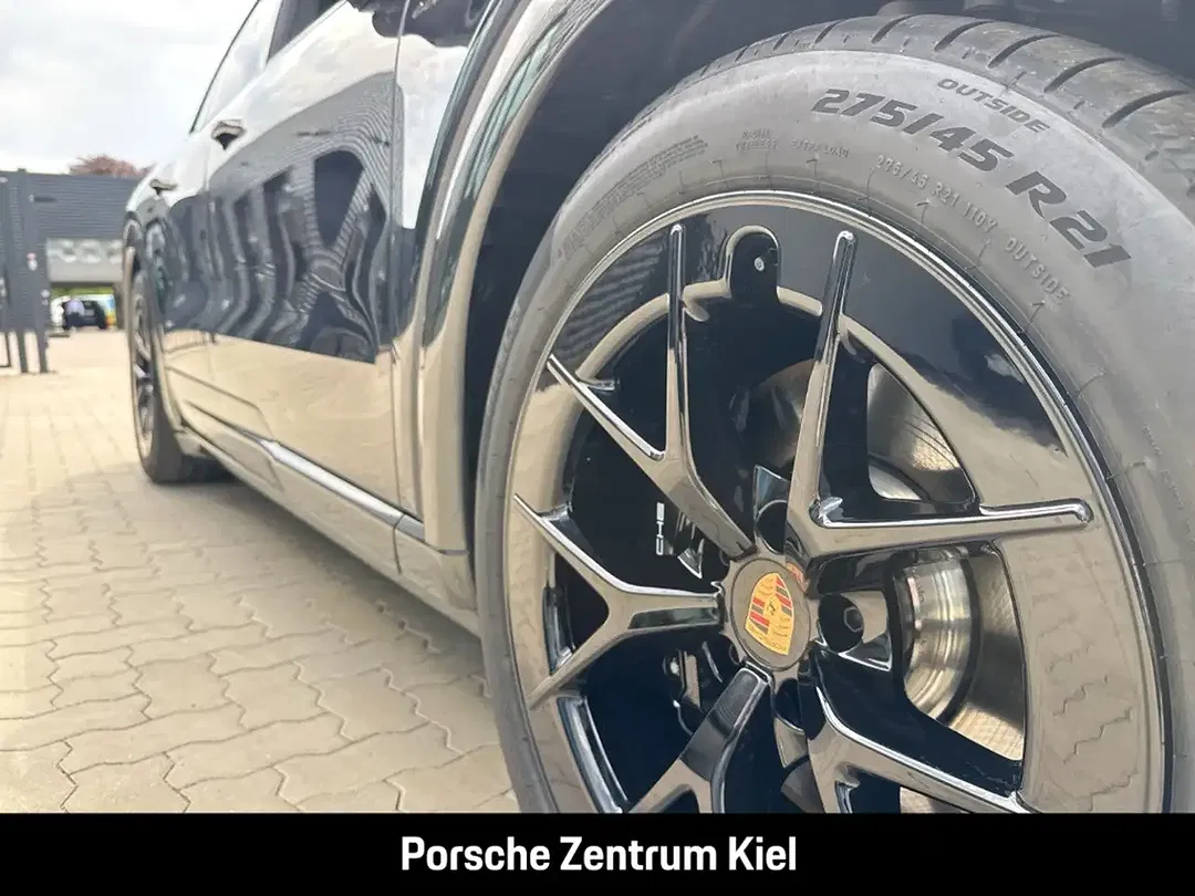Porsche Cayenne - Thumbnail 29