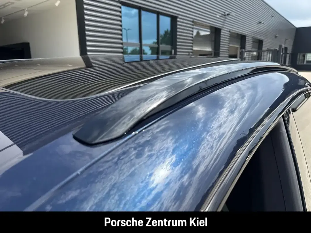 Porsche Cayenne - Thumbnail 30