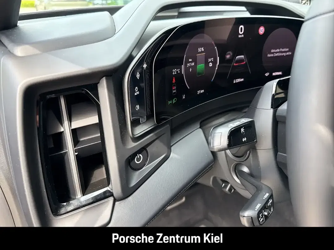 Porsche Cayenne - Thumbnail 31