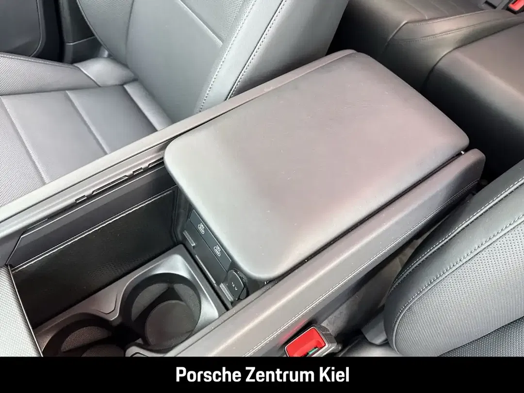 Porsche Cayenne - Thumbnail 34