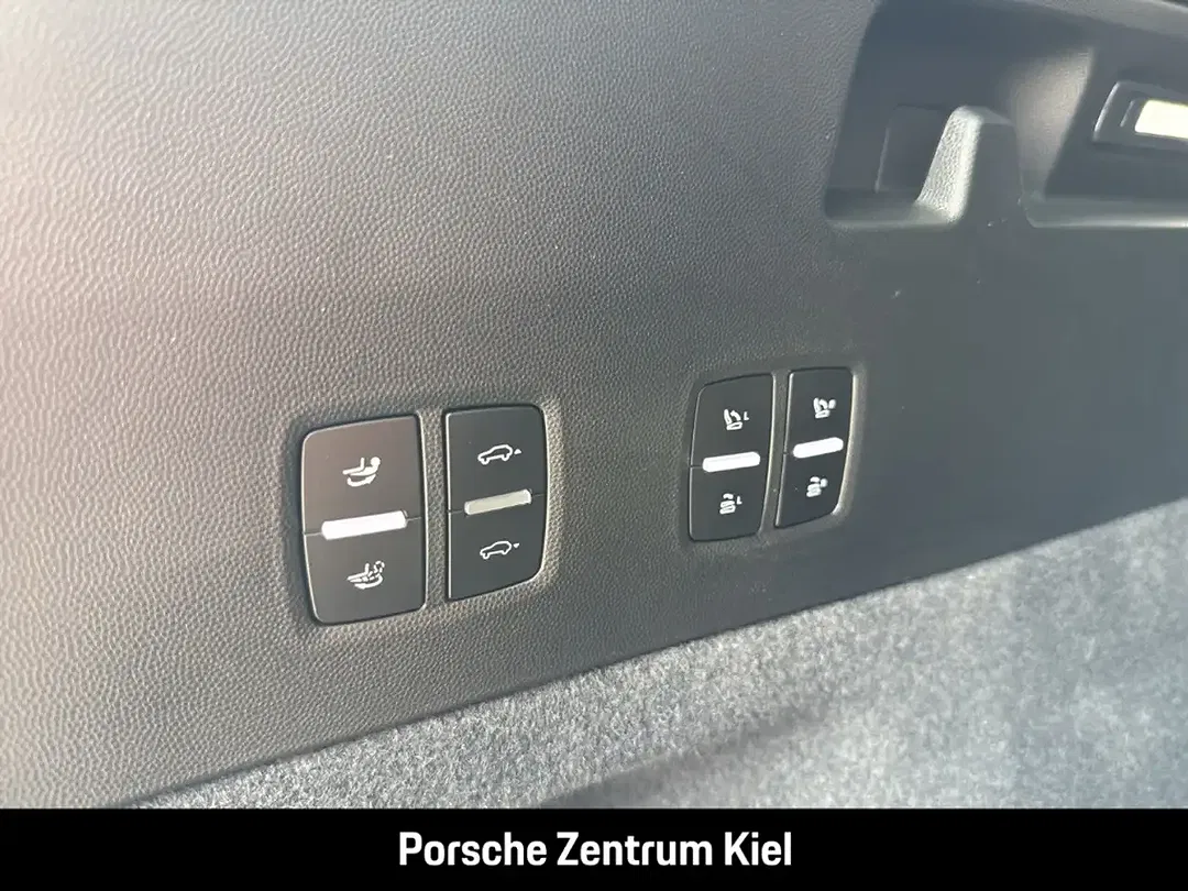 Porsche Cayenne - Thumbnail 47