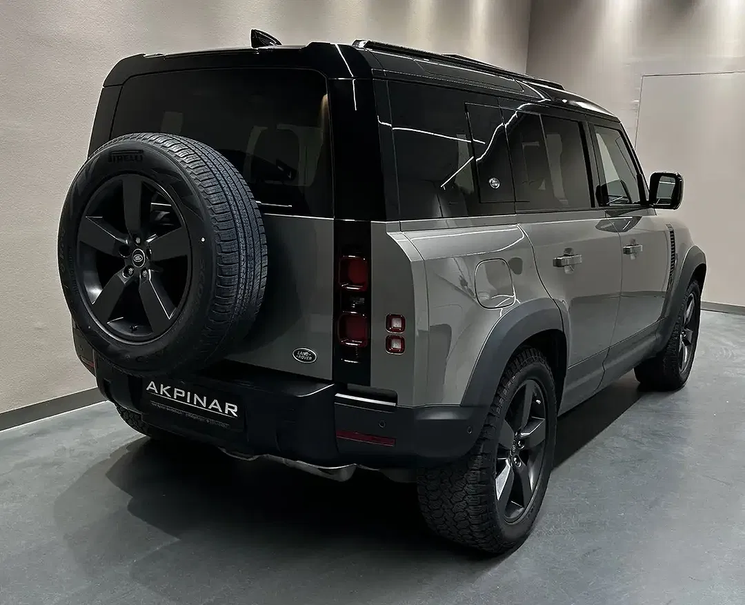 Land Rover Defender - Thumbnail 7