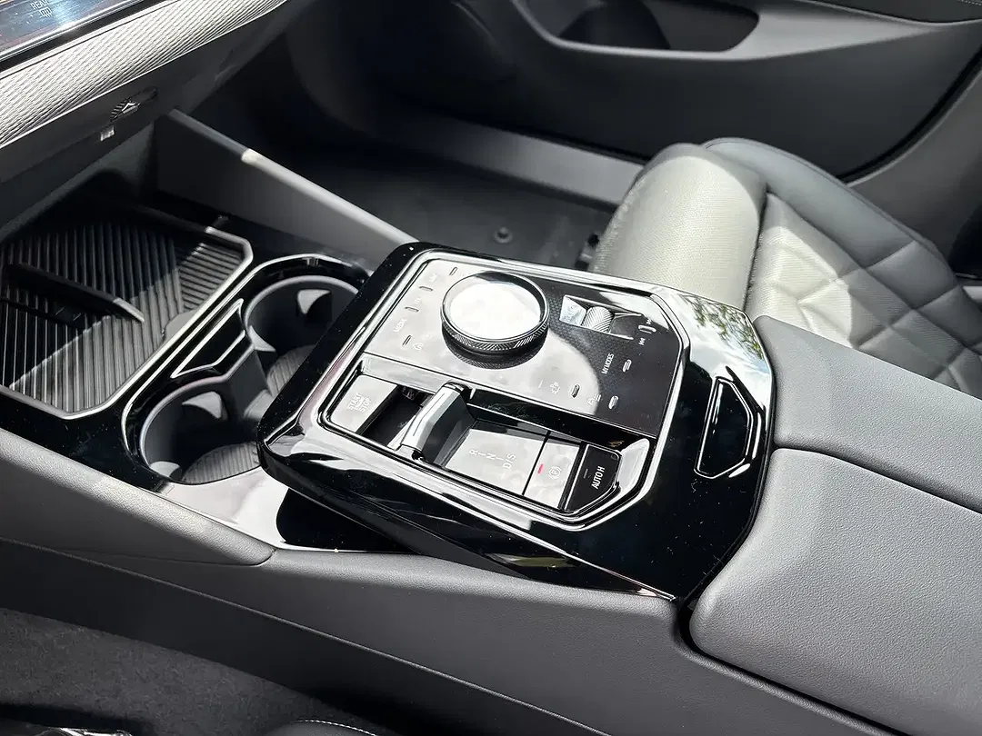 BMW 530 - Thumbnail 9