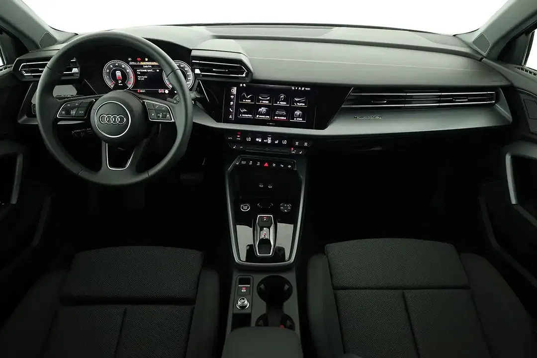 Audi A3 - Thumbnail 4