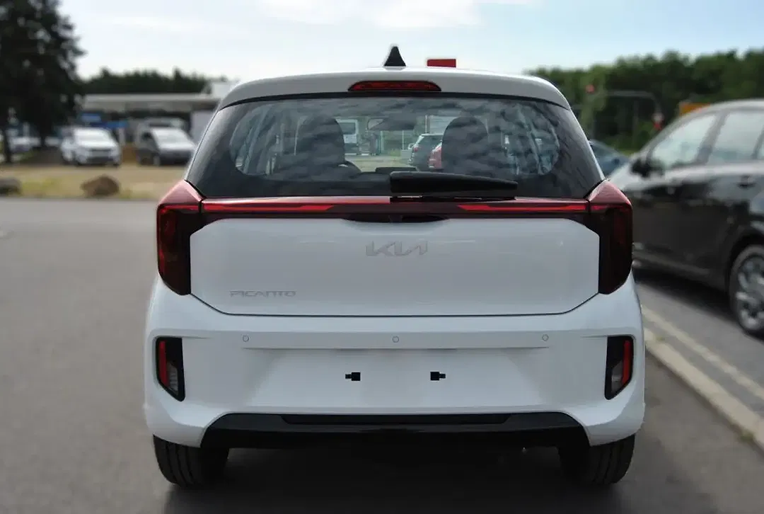Kia Picanto - Thumbnail 4