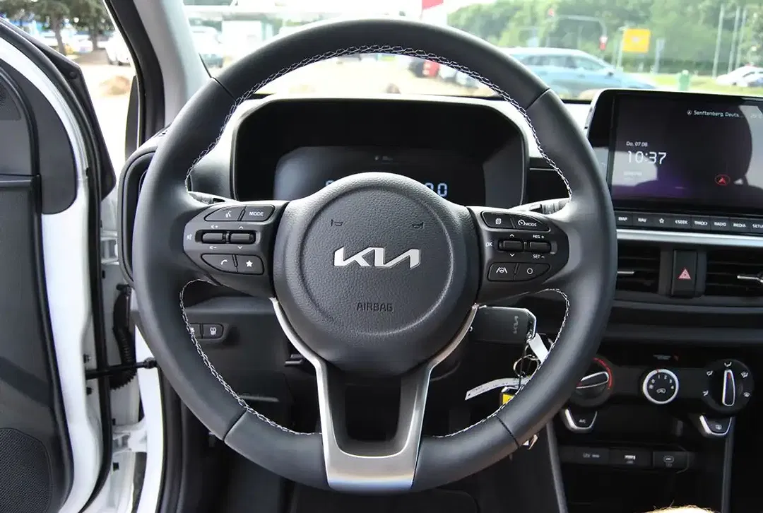 Kia Picanto - Thumbnail 9
