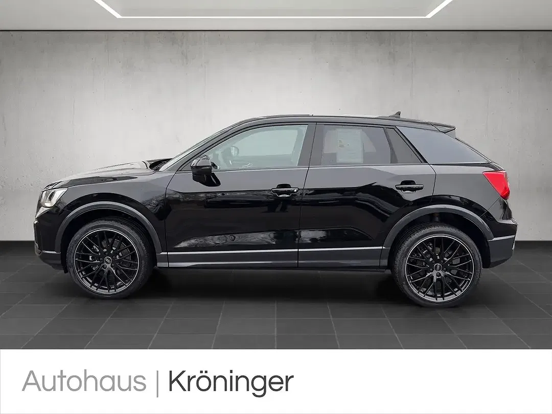 Audi Q2 - Thumbnail 3