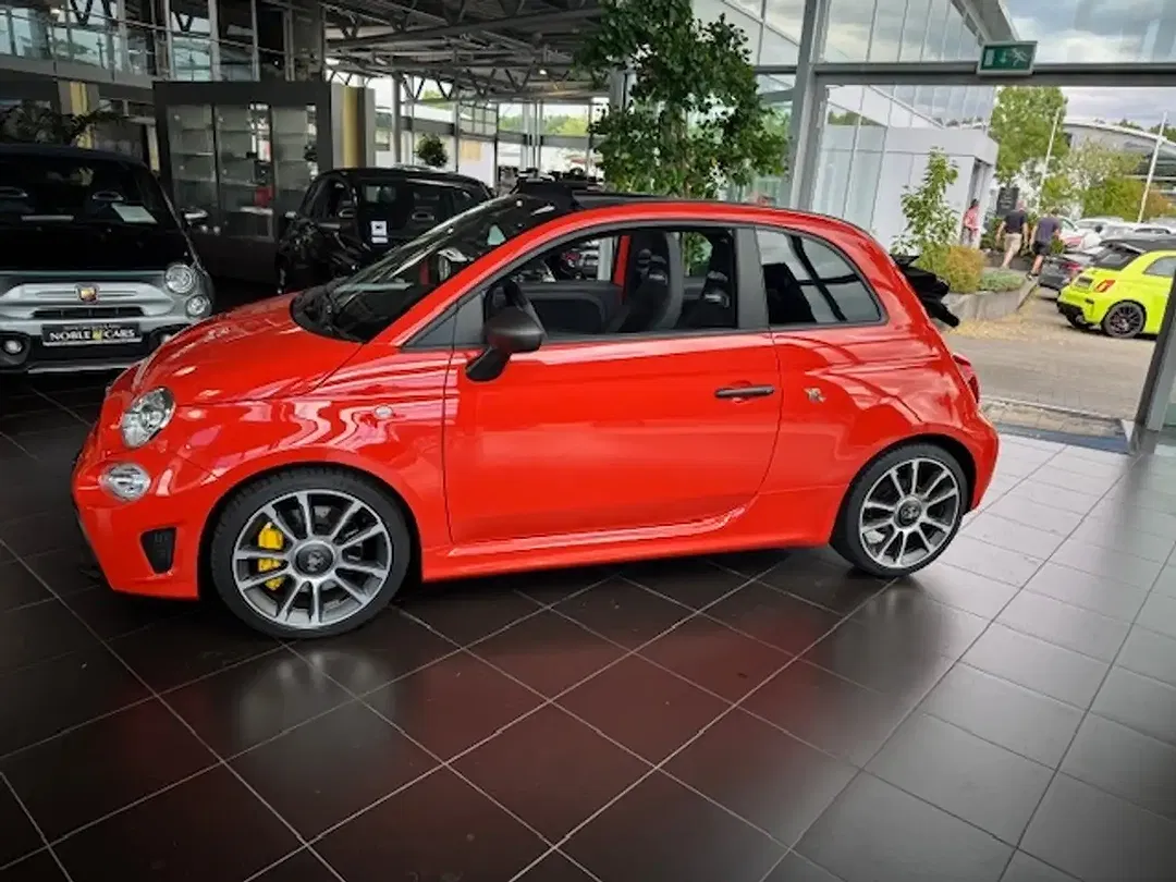 Abarth 695C - Thumbnail 8