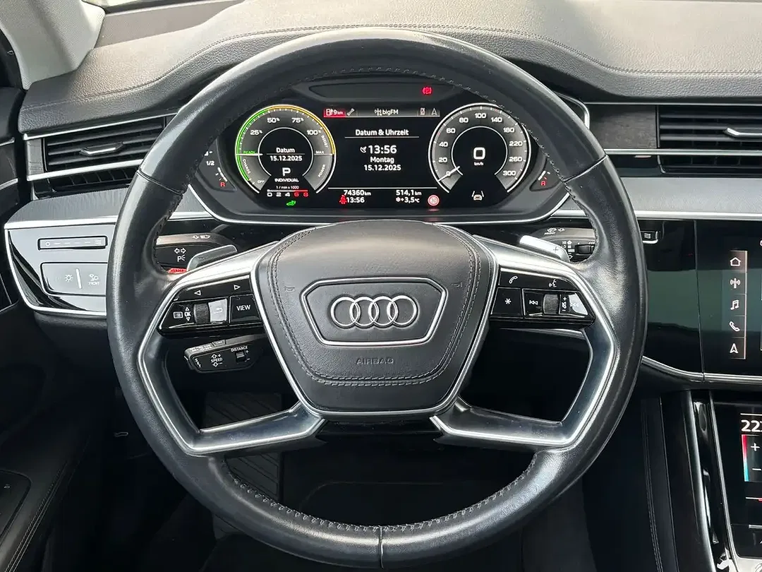 Audi A8 - Thumbnail 12