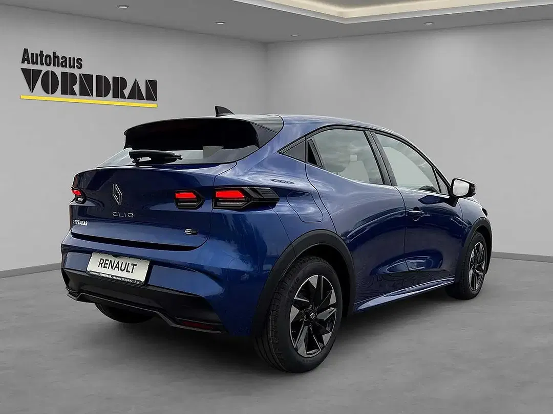 Renault Clio - Thumbnail 6