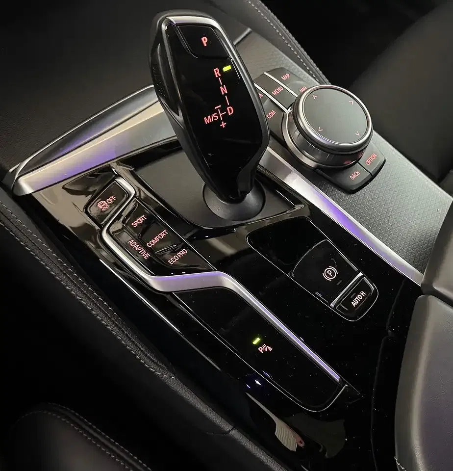 BMW 520 - Thumbnail 9