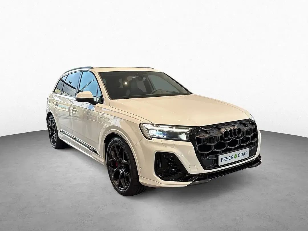 Audi Q7 - Thumbnail 3