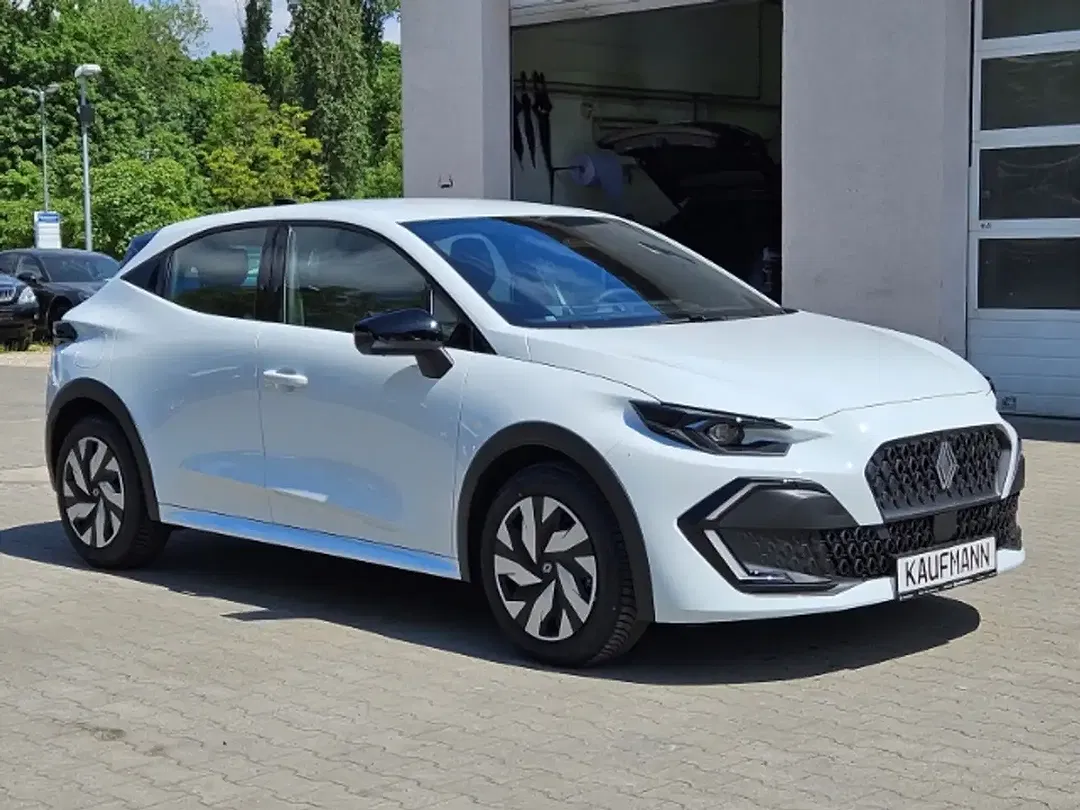 Renault Clio - Thumbnail 3