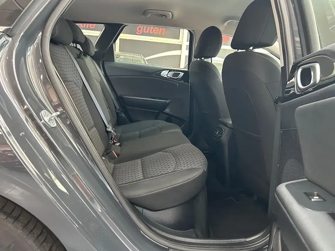 Kia Ceed / cee'd - Thumbnail 15
