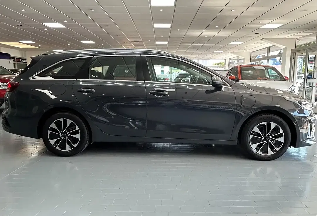 Kia Ceed / cee'd - Thumbnail 6