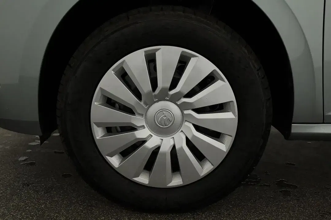 Skoda Kamiq - Thumbnail 13