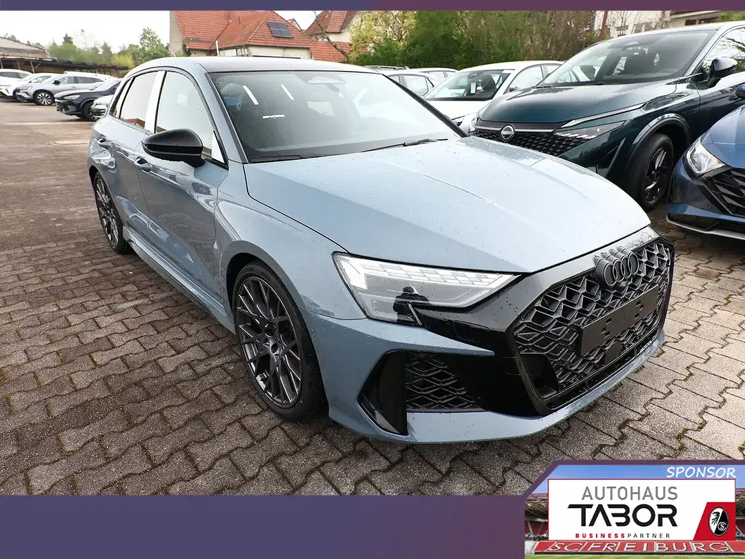 Audi RS3 - Thumbnail 2