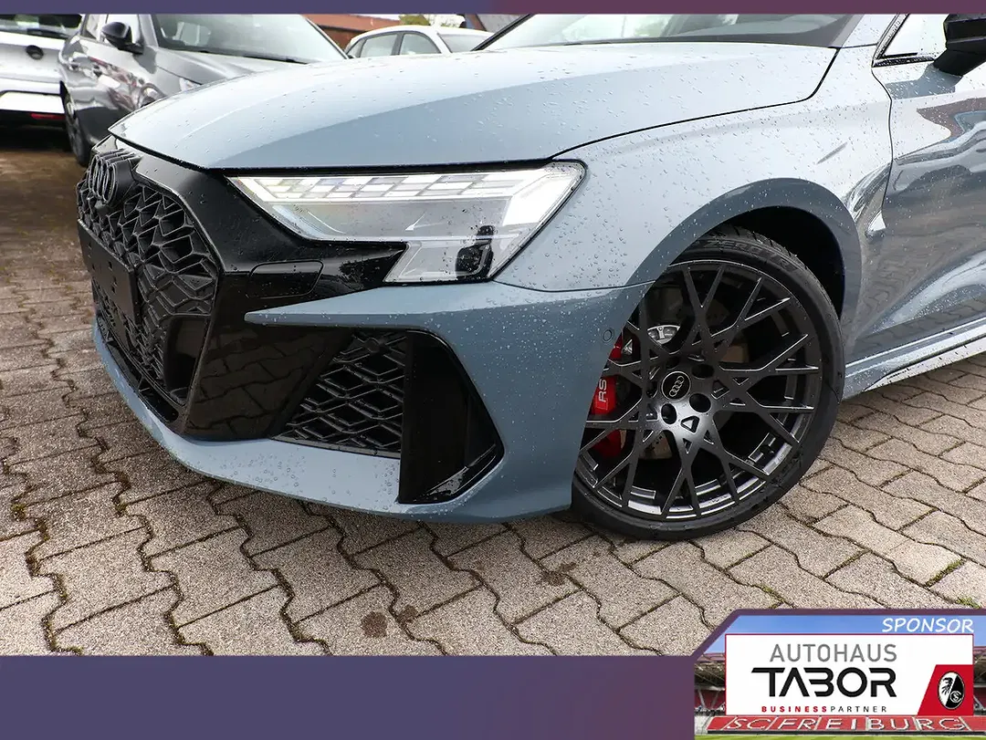 Audi RS3 - Thumbnail 5