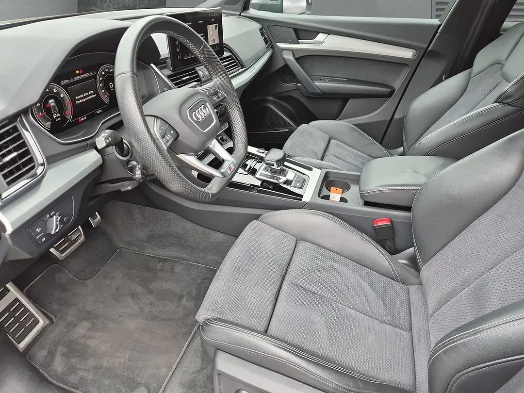 Audi Q5 - Thumbnail 7