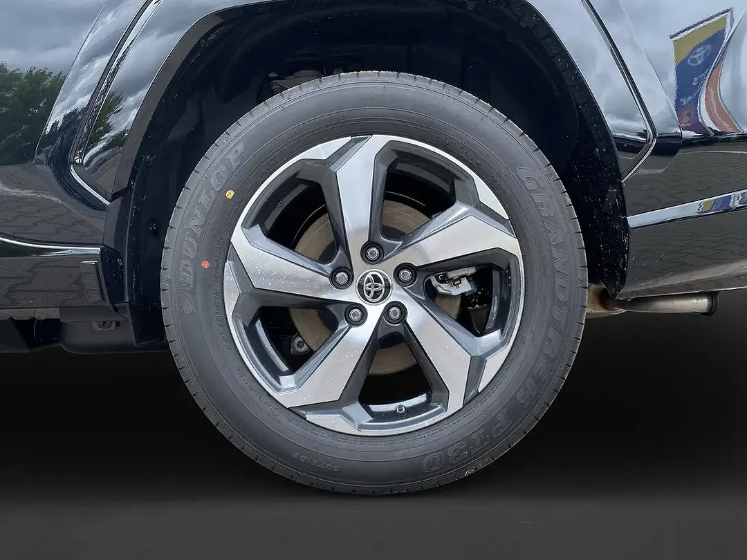 Toyota RAV 4 - Thumbnail 6
