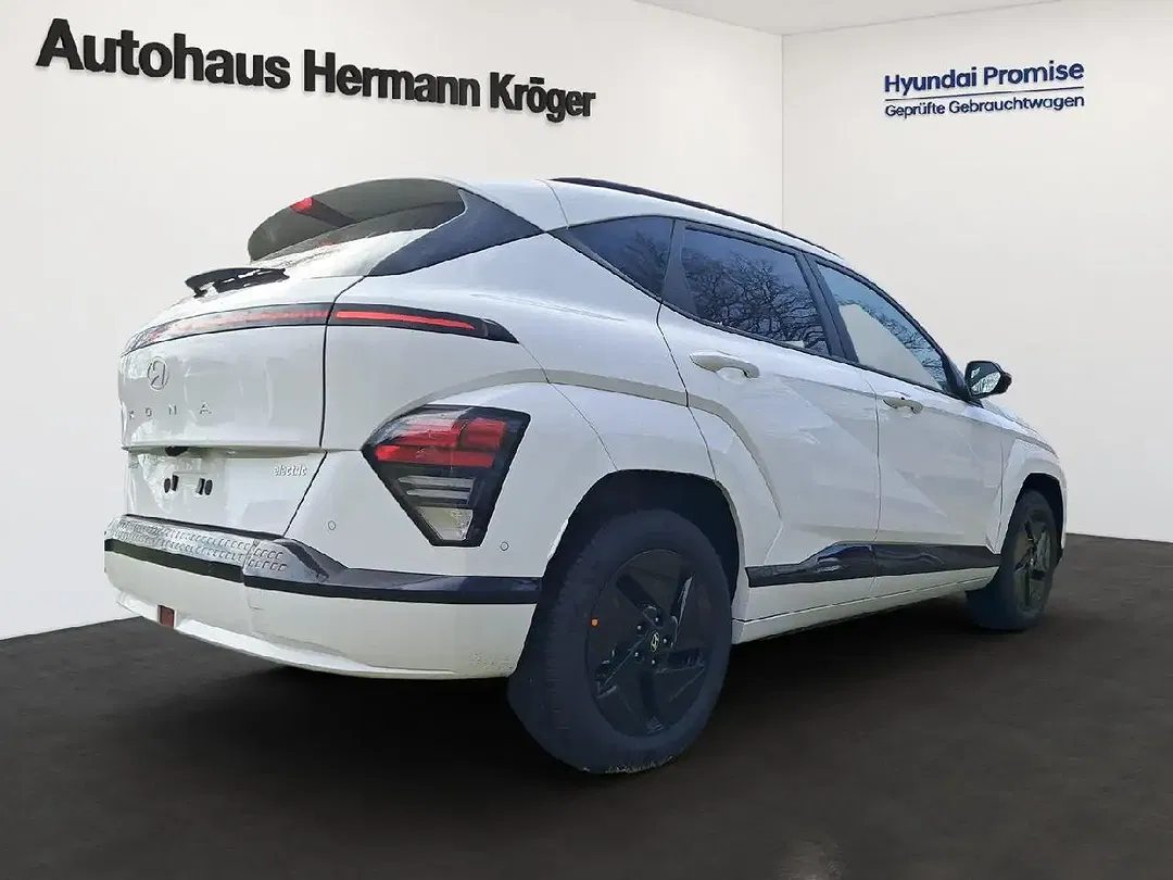 Hyundai KONA - Thumbnail 3