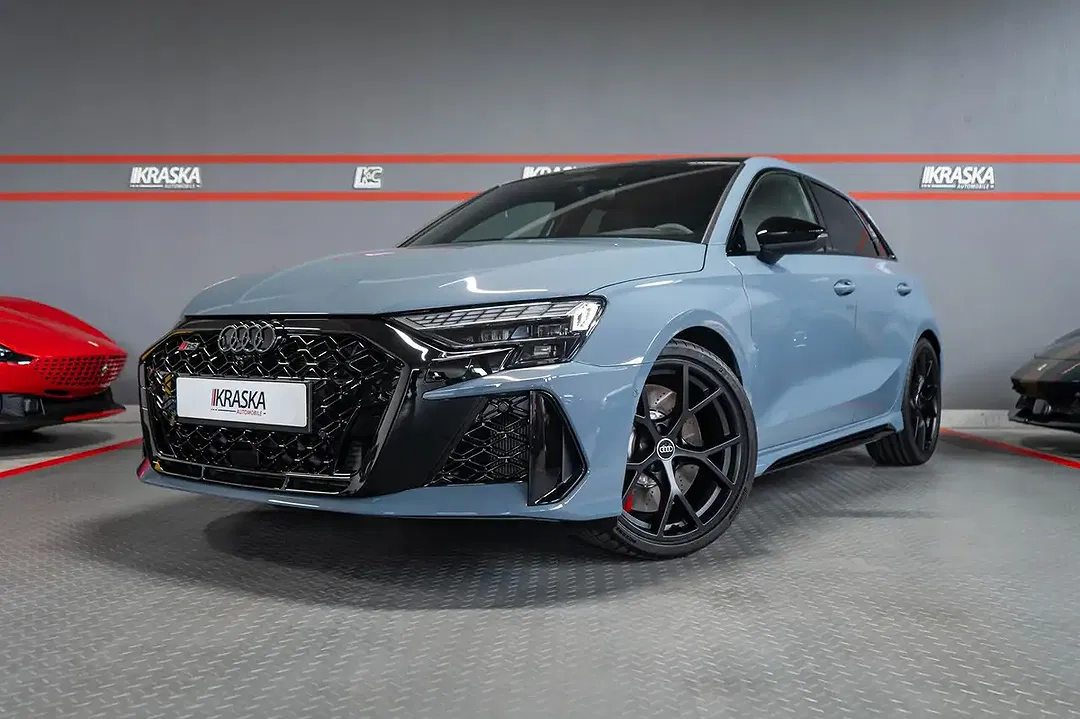 Audi RS3 - Thumbnail 2