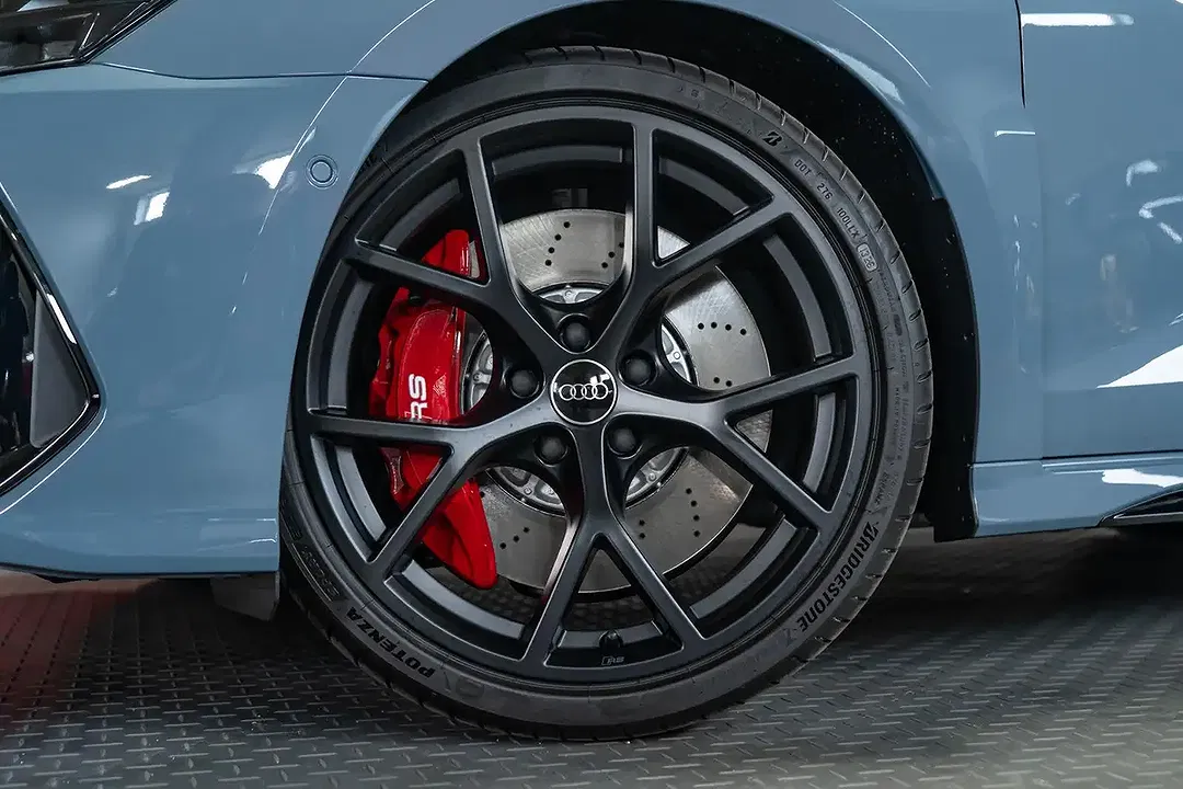 Audi RS3 - Thumbnail 3