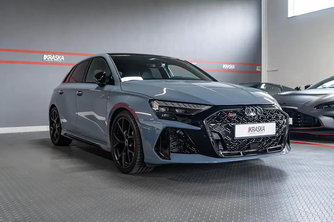 Audi RS3 - Thumbnail 6