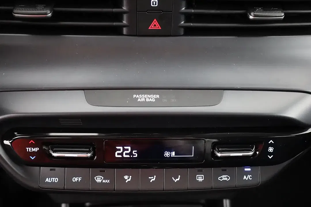 Hyundai i20 - Thumbnail 12