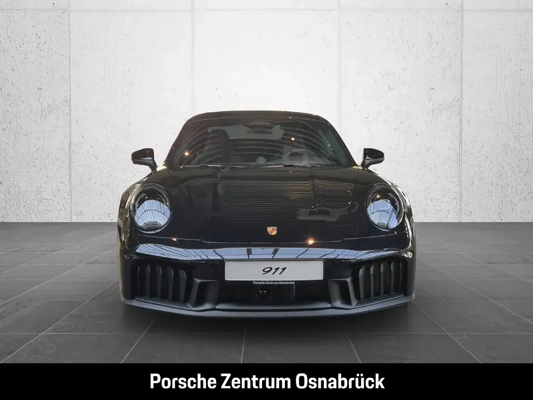 Porsche 992 - Thumbnail 10