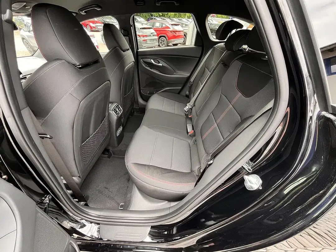 Hyundai i30 - Thumbnail 9