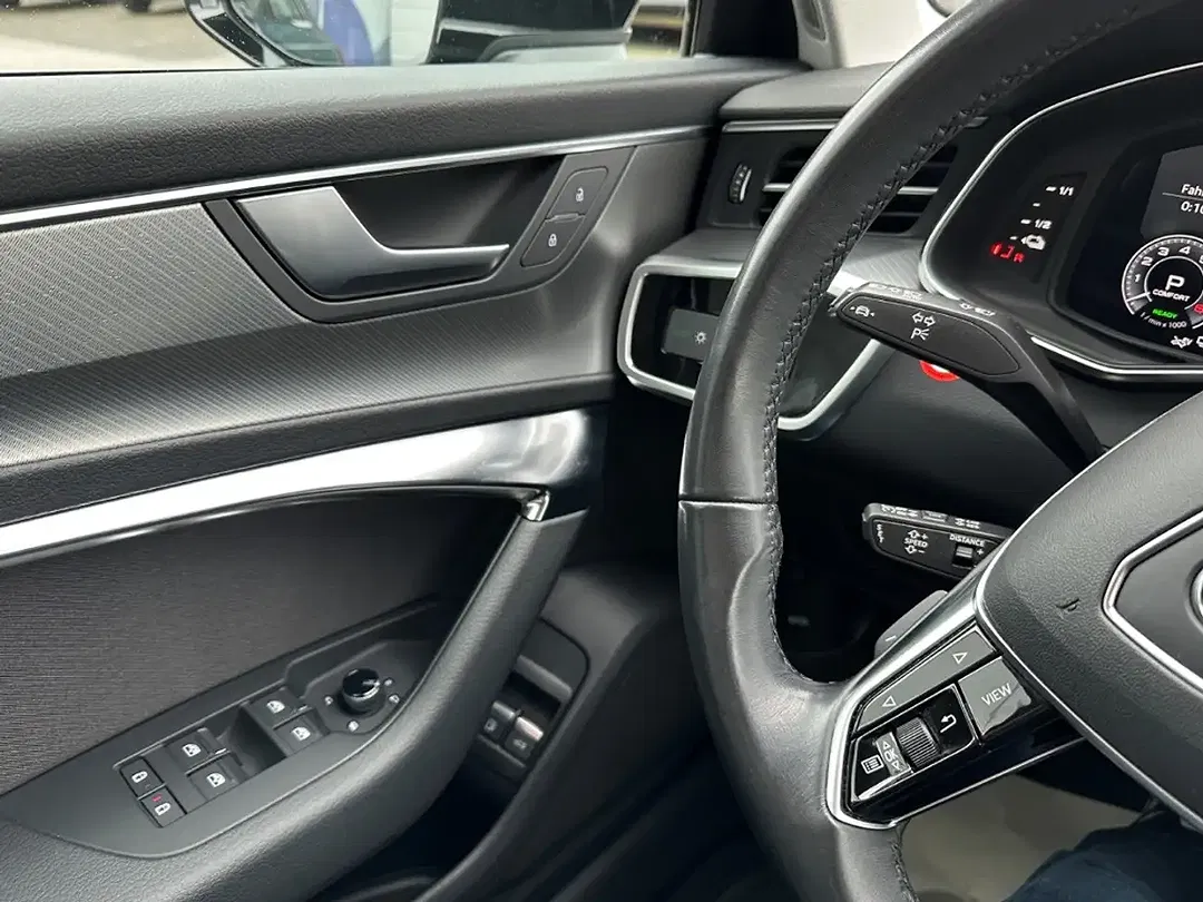 Audi A6 - Thumbnail 6