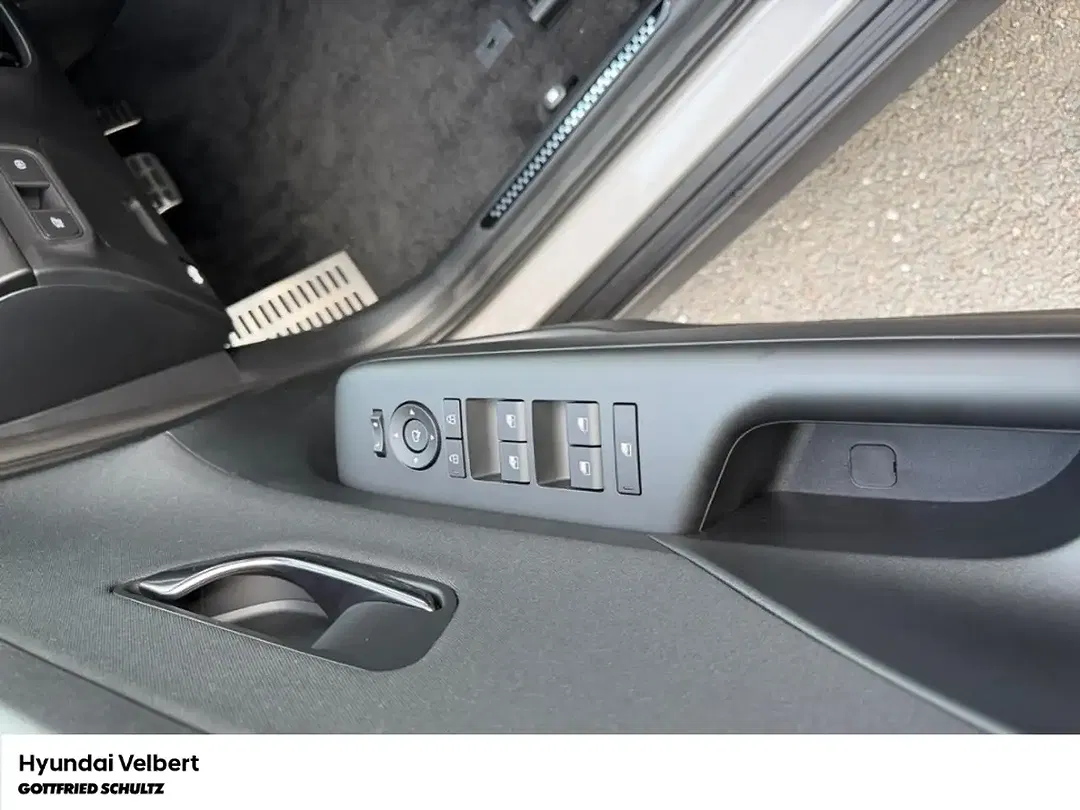Hyundai KONA - Thumbnail 10